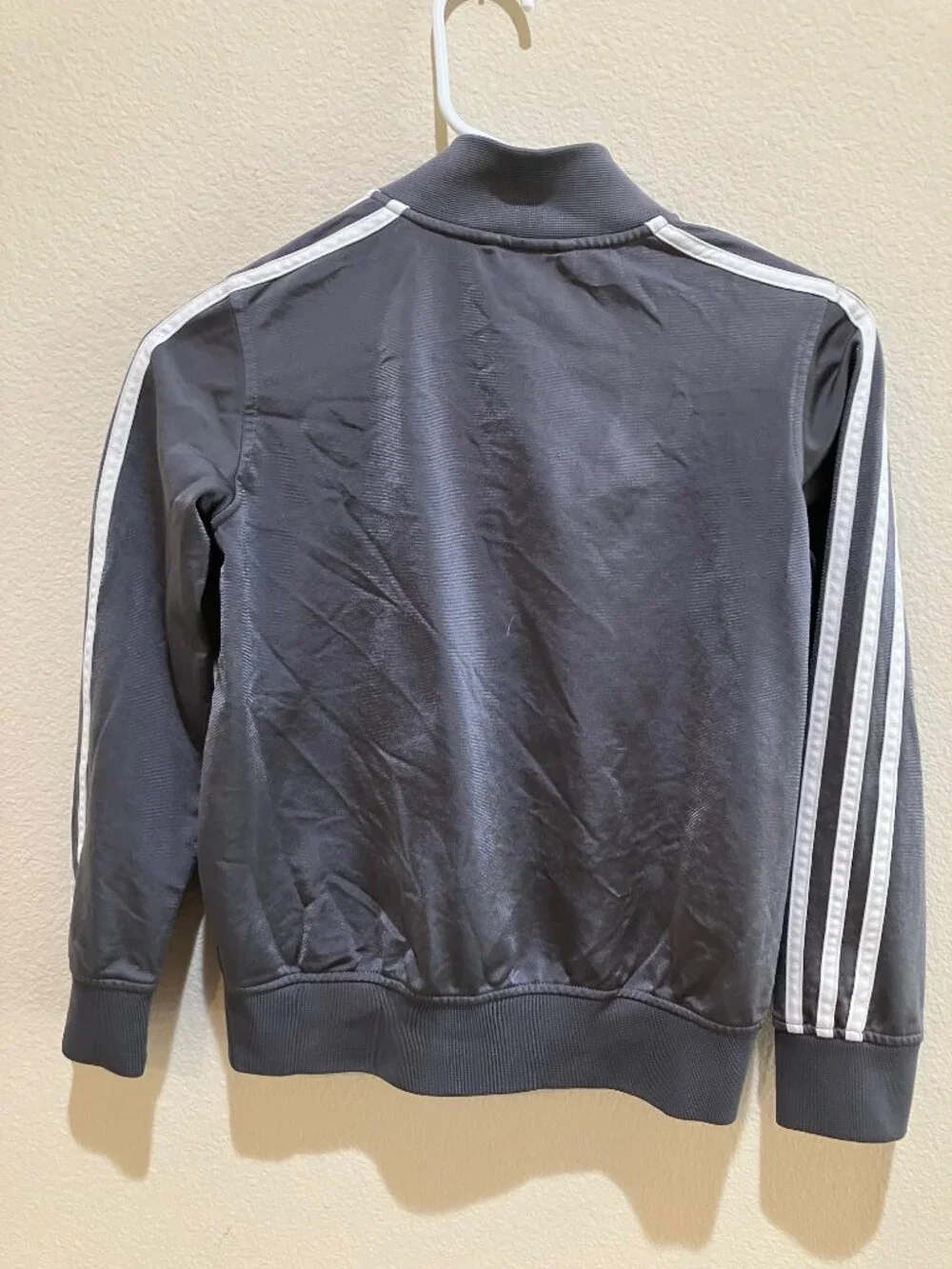 adidas classic athleisure